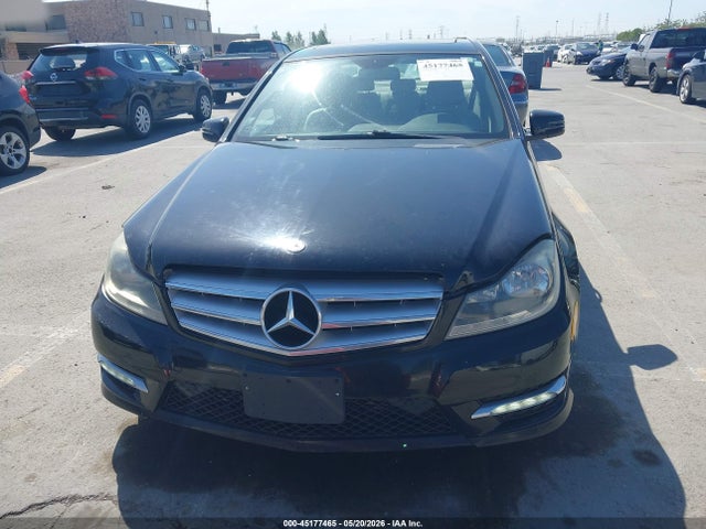 Mercedes-Benz C-Class Sport