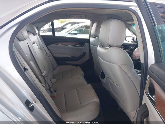 Cadillac CTS Standard