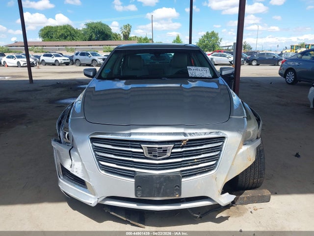 Cadillac CTS Standard