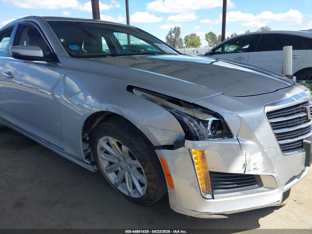 Cadillac CTS Standard