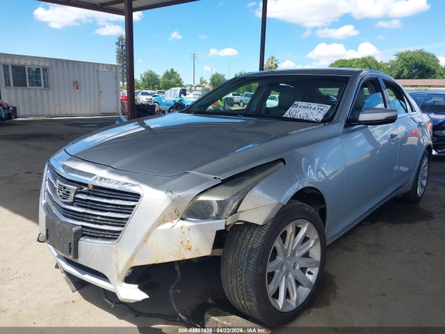 Cadillac CTS Standard