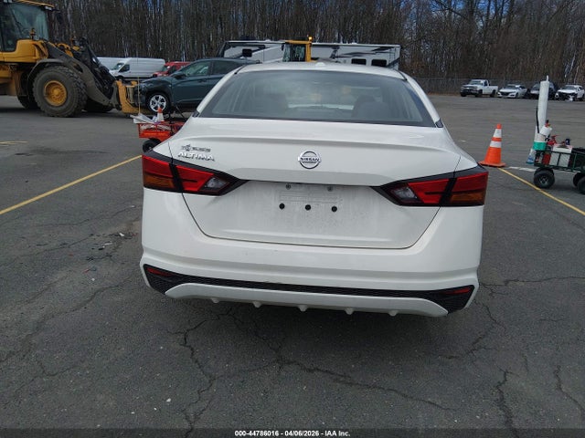 Nissan Altima S Fwd