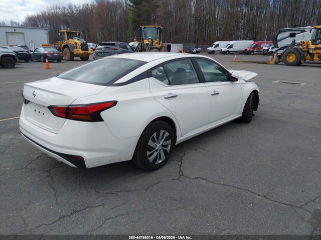 Nissan Altima S Fwd