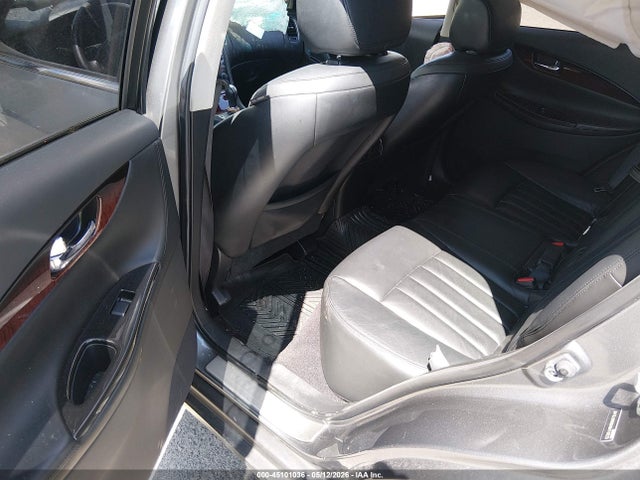 INFINITI Qx
