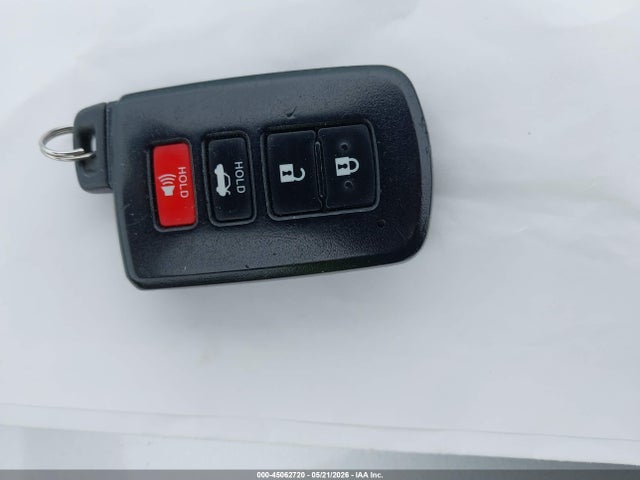 Toyota Camry Xle