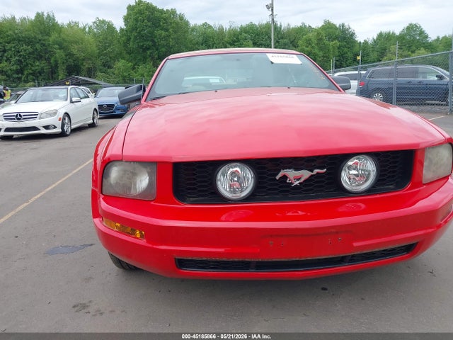 Ford Mustang V6