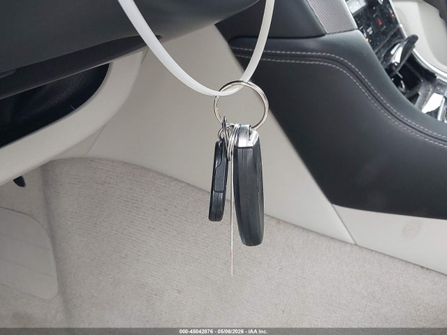 INFINITI Q50 Premium