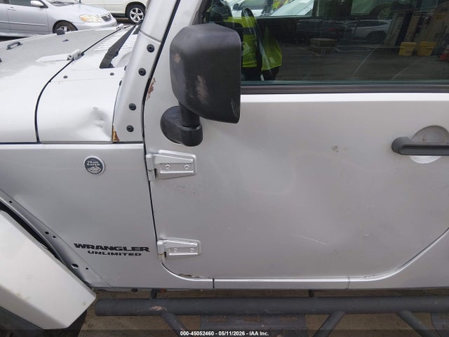 Jeep Wrangler Sahara