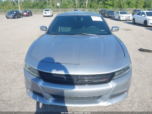 Dodge Charger Sxt