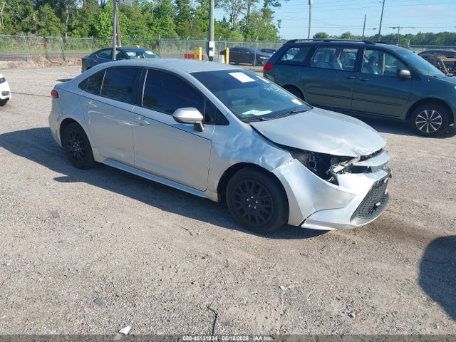 Salvage Toyota Corolla Image