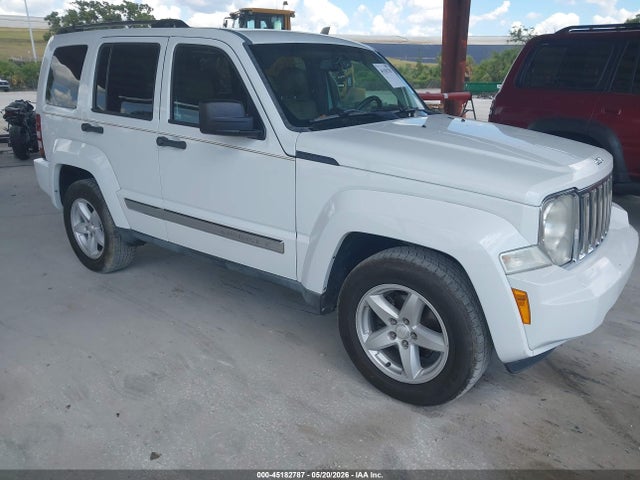 Salvage Jeep Liberty Image