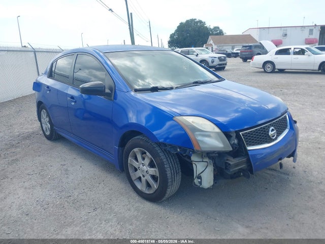 Salvage Nissan Sentra Image