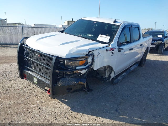 Chevrolet Silverado 1500 4wd  Short Bed Custom Trail Boss