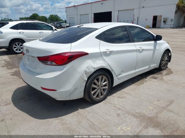 Hyundai ELANTRA Se