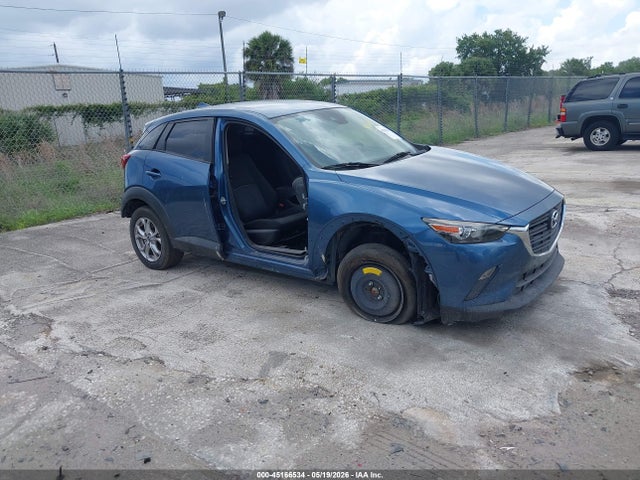 Salvage Mazda Cx Image