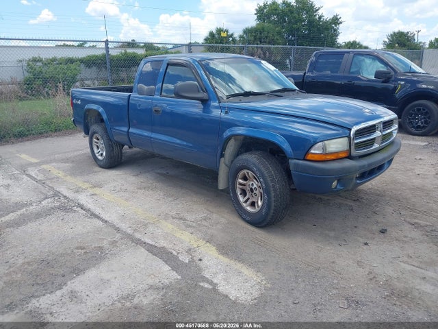 Salvage Dodge Dakota Image