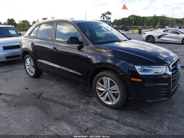 Salvage Audi Q3 Image