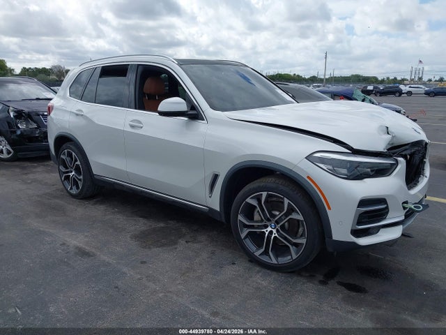 Salvage BMW X Series Image