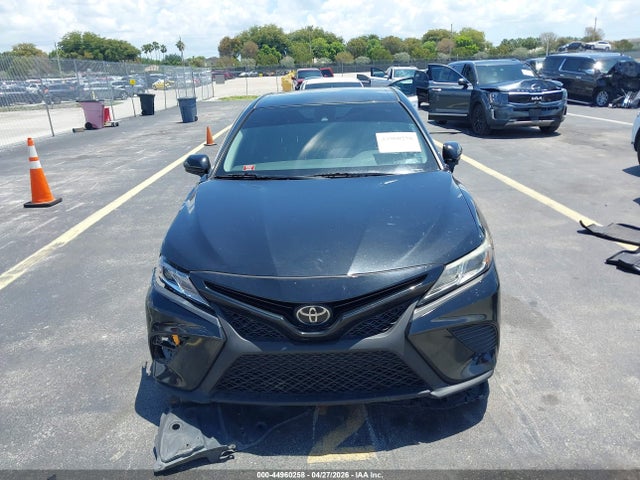 Toyota Camry Se