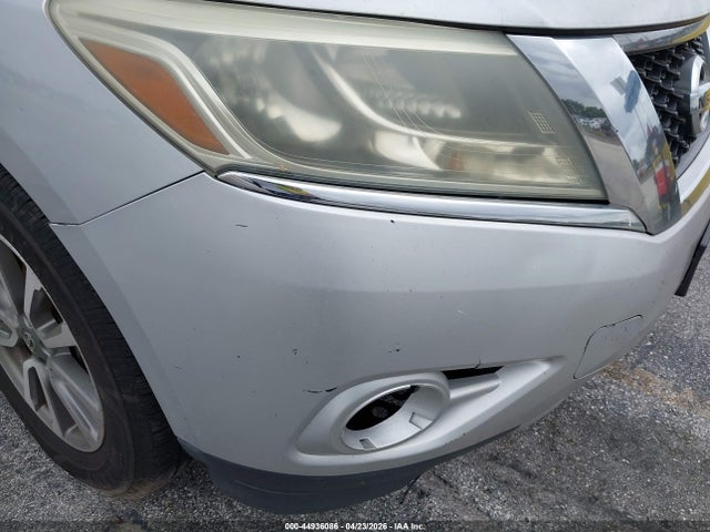 Nissan Pathfinder Sv