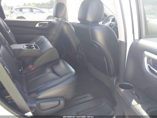Nissan Pathfinder Sl
