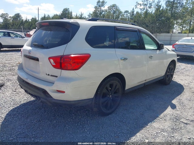 Nissan Pathfinder Sl
