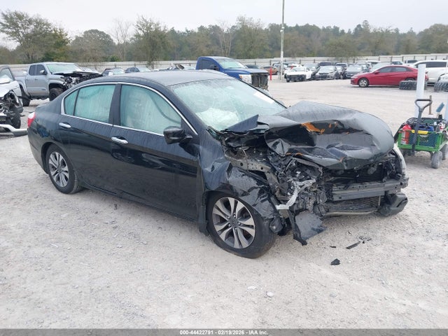 Salvage Honda Accord Image