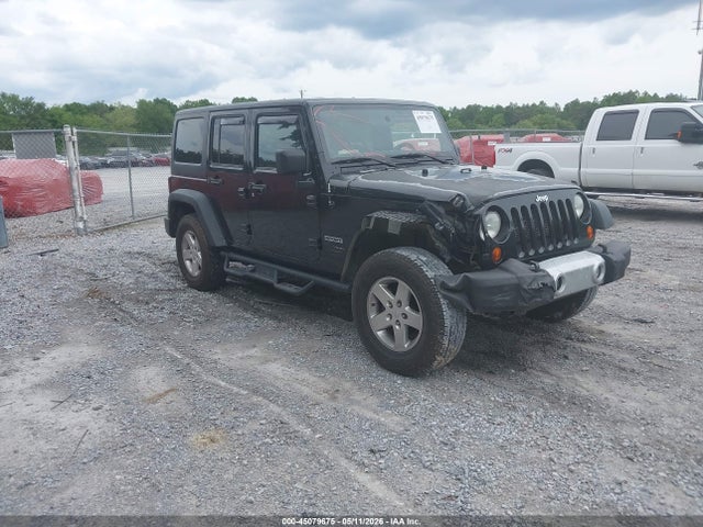 Salvage Jeep Wrangler Image