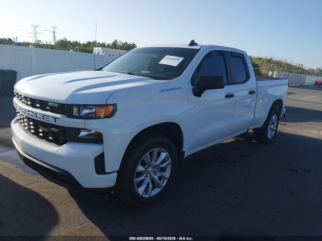 Chevrolet Silverado 1500 2wd  Standard Bed Custom