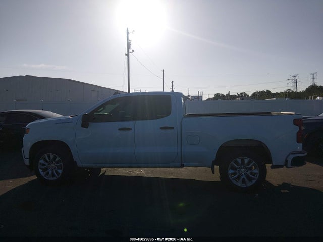 Chevrolet Silverado 1500 2wd  Standard Bed Custom