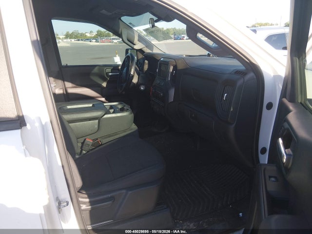 Chevrolet Silverado 1500 2wd  Standard Bed Custom