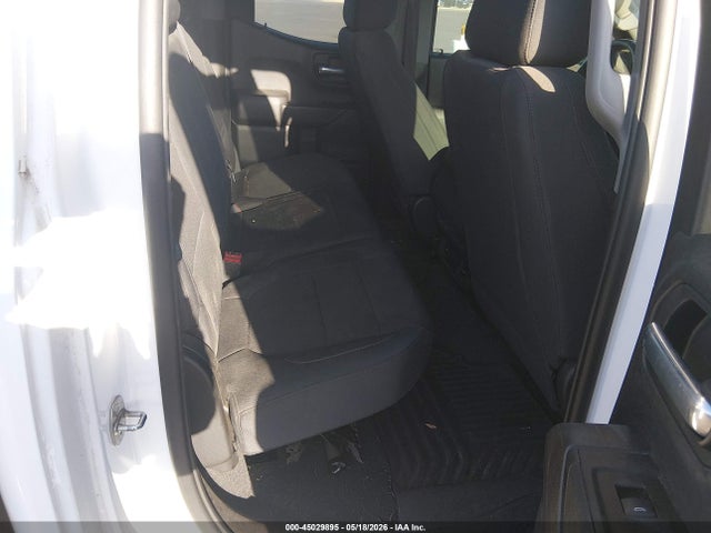 Chevrolet Silverado 1500 2wd  Standard Bed Custom