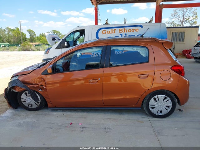 Mitsubishi Mirage Es