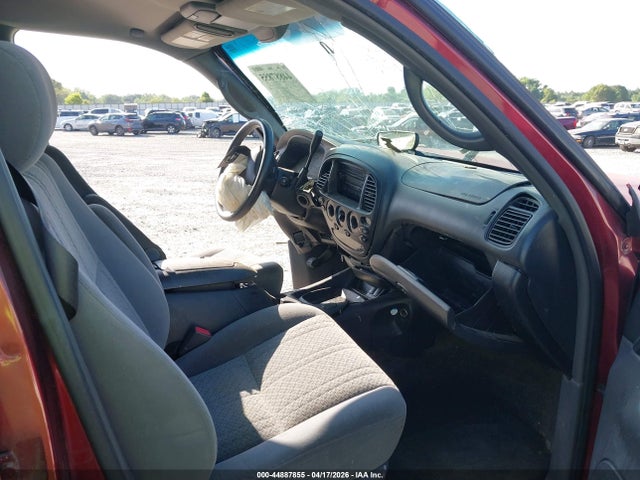 Toyota Tundra Sr5 V8