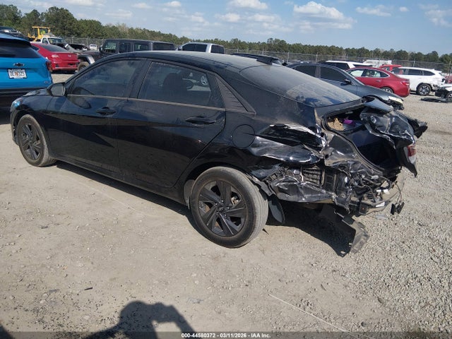 Hyundai ELANTRA Sel
