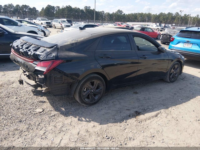 Hyundai ELANTRA Sel