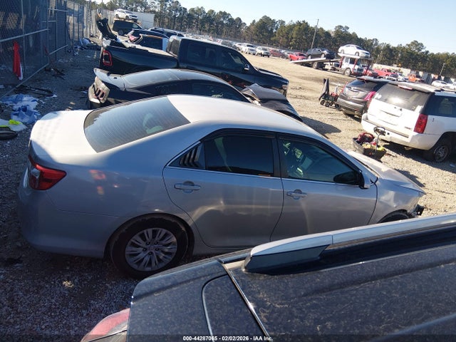 Toyota Camry L
