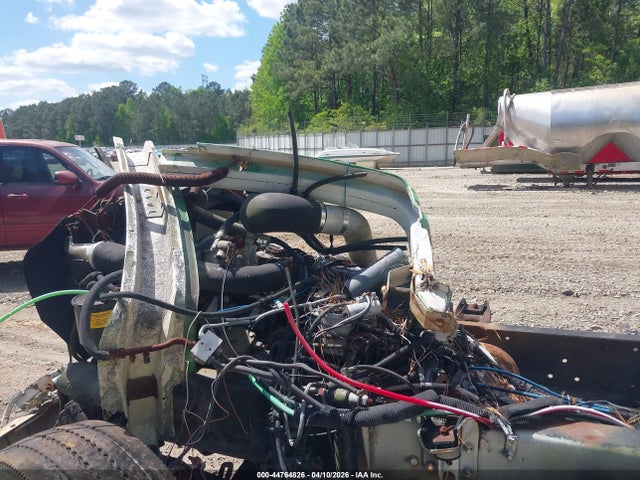 Freightliner Medium Conventional Fl70