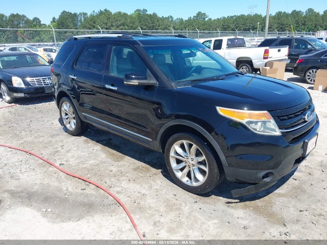 Salvage Ford Explorer Image