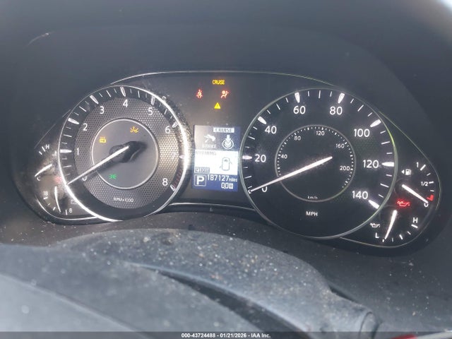 Nissan Armada Platinum
