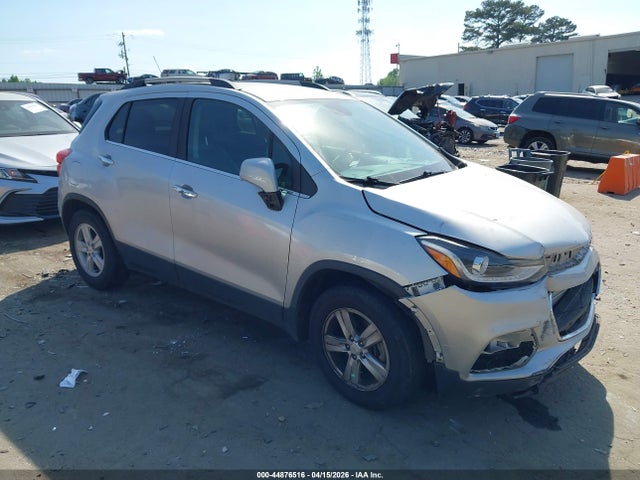 Salvage Chevrolet Trax Image