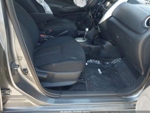 Nissan Versa 1.6 Sv