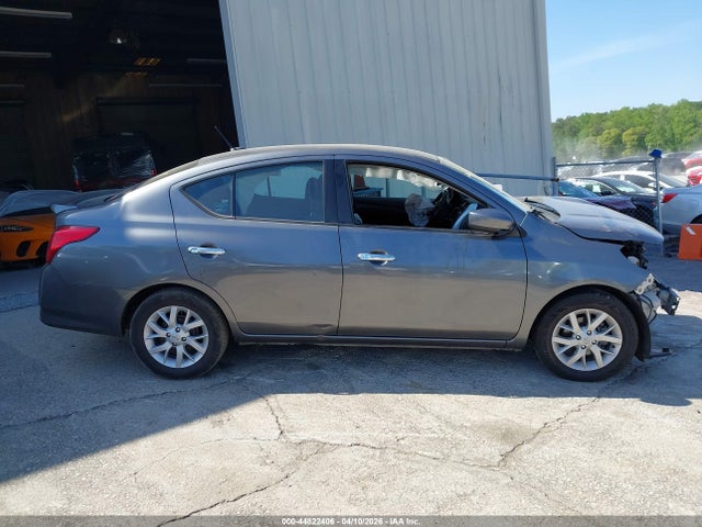 Nissan Versa 1.6 Sv