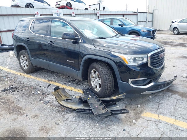Salvage GMC Acadia Image