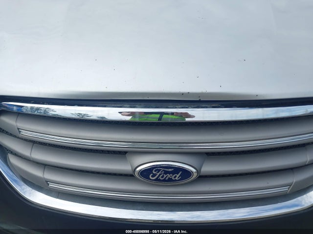 Ford Taurus Se