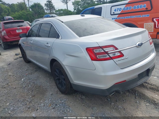 Ford Taurus Se