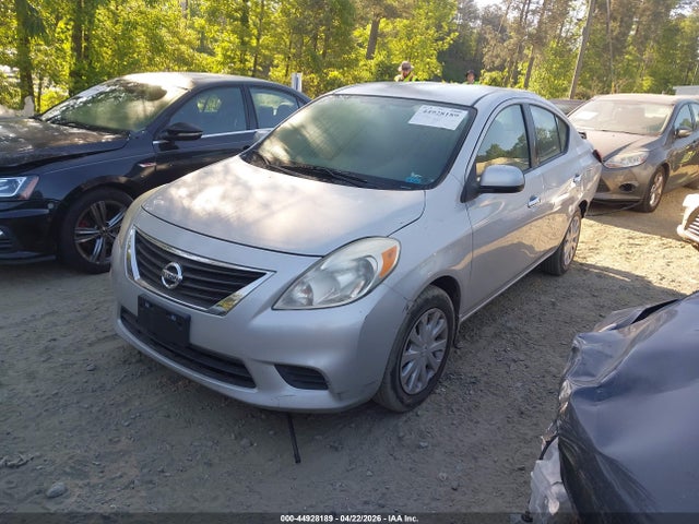 Nissan Versa 1.6 Sv