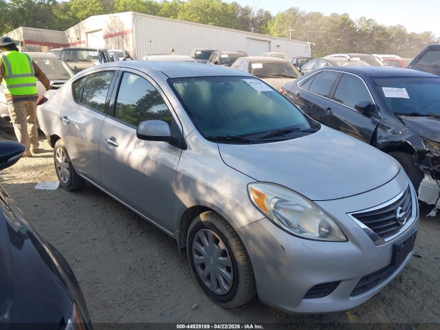 Salvage Nissan Versa Image