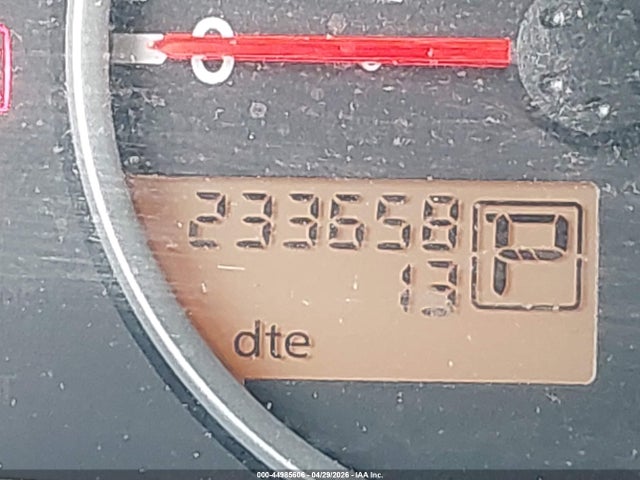 Nissan Pathfinder S