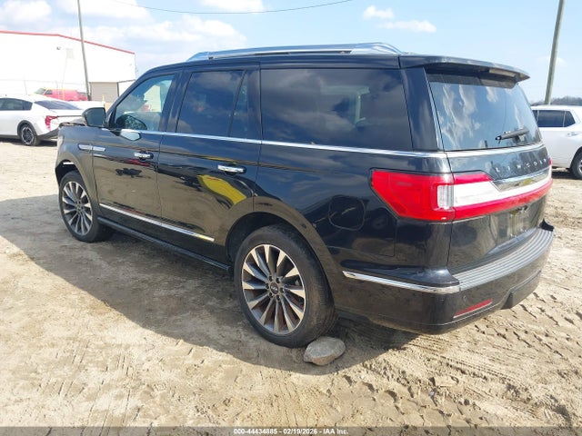Lincoln Navigator Select
